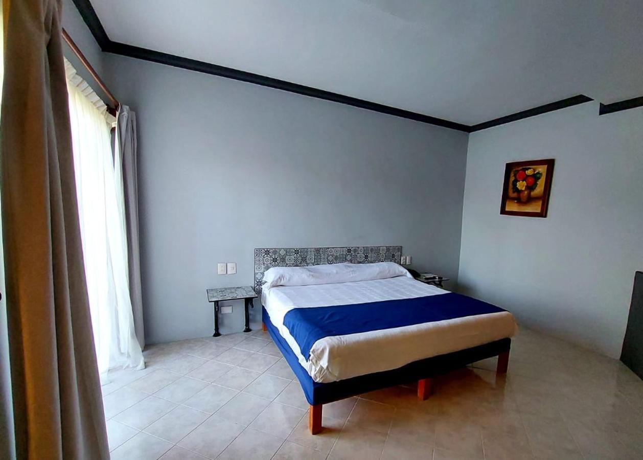 Gran Hotel Hacienda De La Noria Aguascalientes Exterior foto A bedroom at the hotel